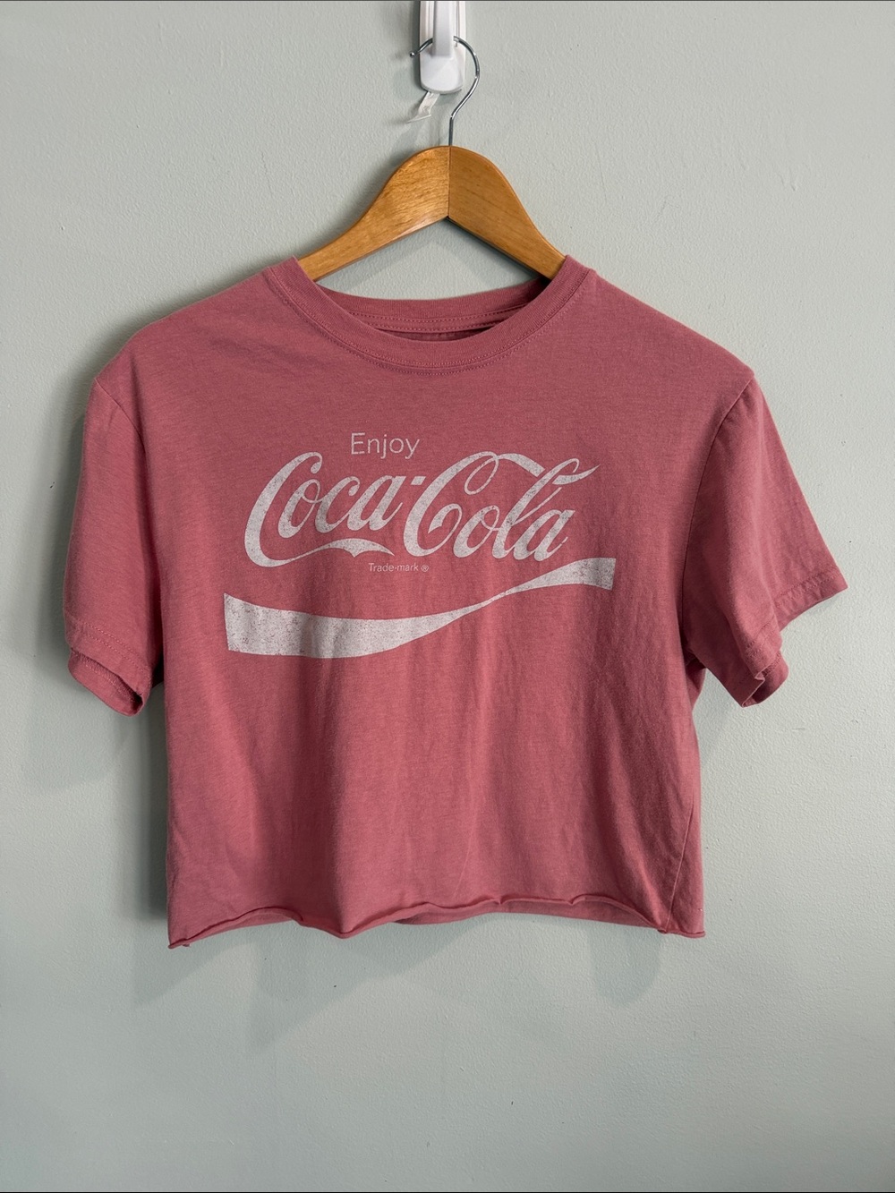 Coca-Cola Dusty  Light Rose Logo Crop Tee‎
